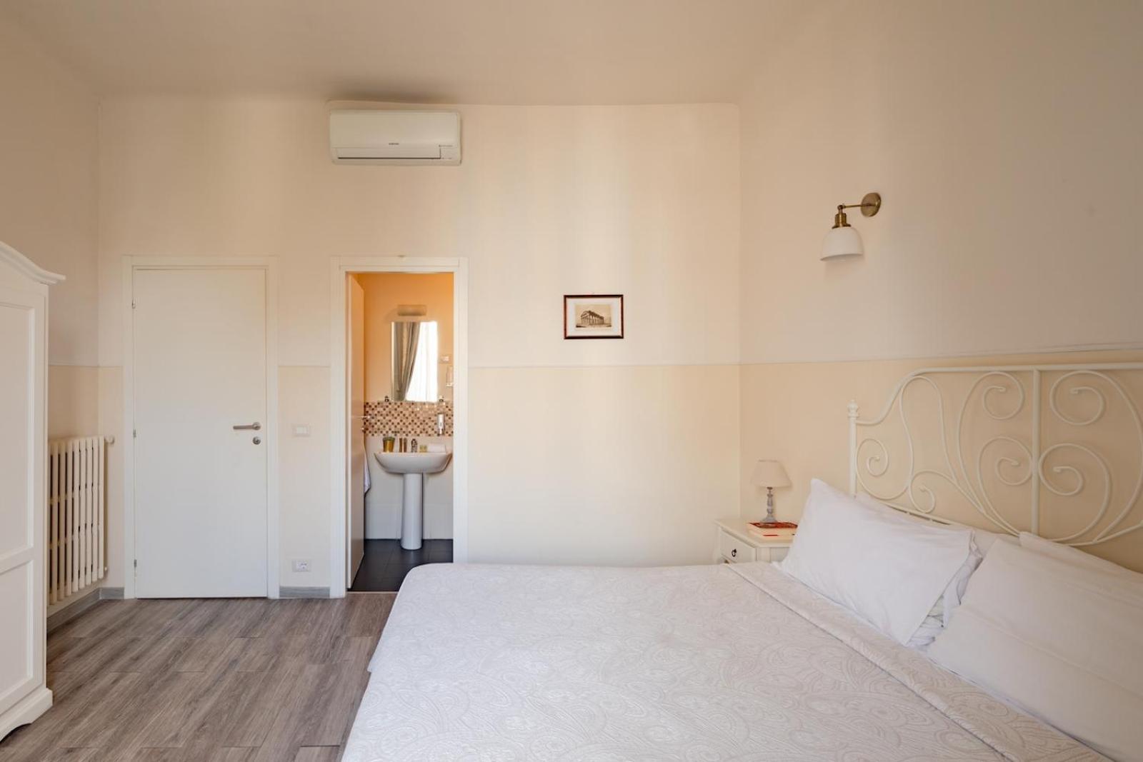 Bed & Breakfast Dante's In Vaticano 2 Roma